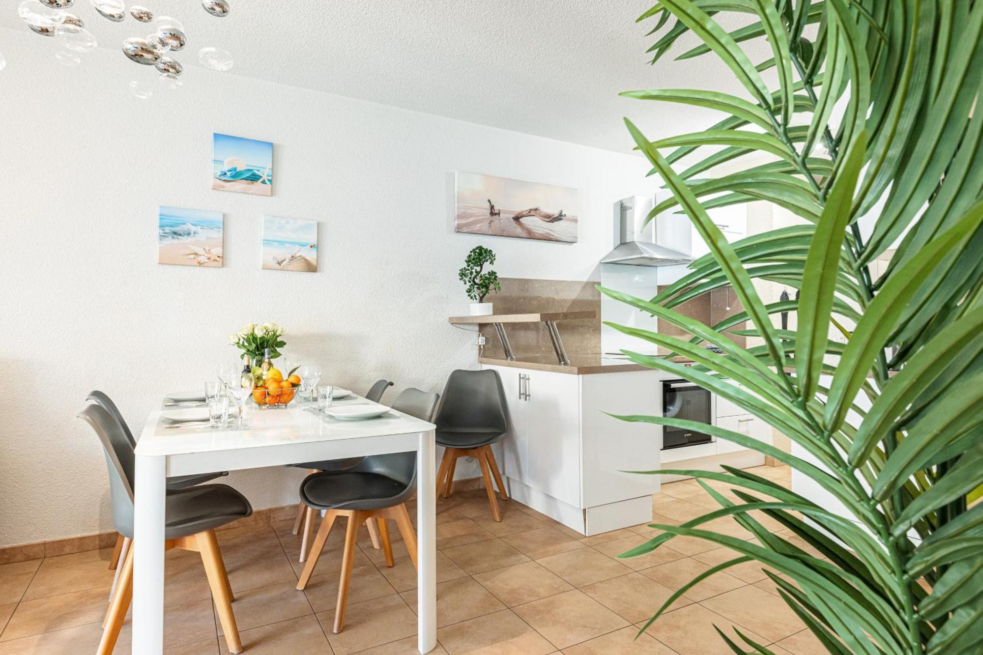 Intercontinental Superbe Appartement Avec Piscine Menton Exterior foto