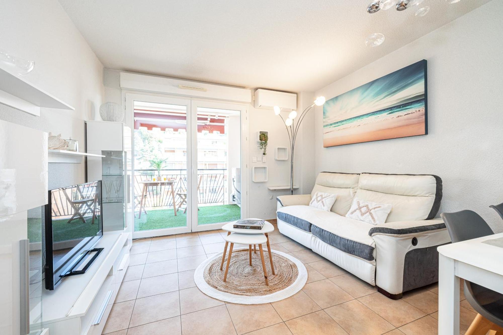 Intercontinental Superbe Appartement Avec Piscine Menton Exterior foto