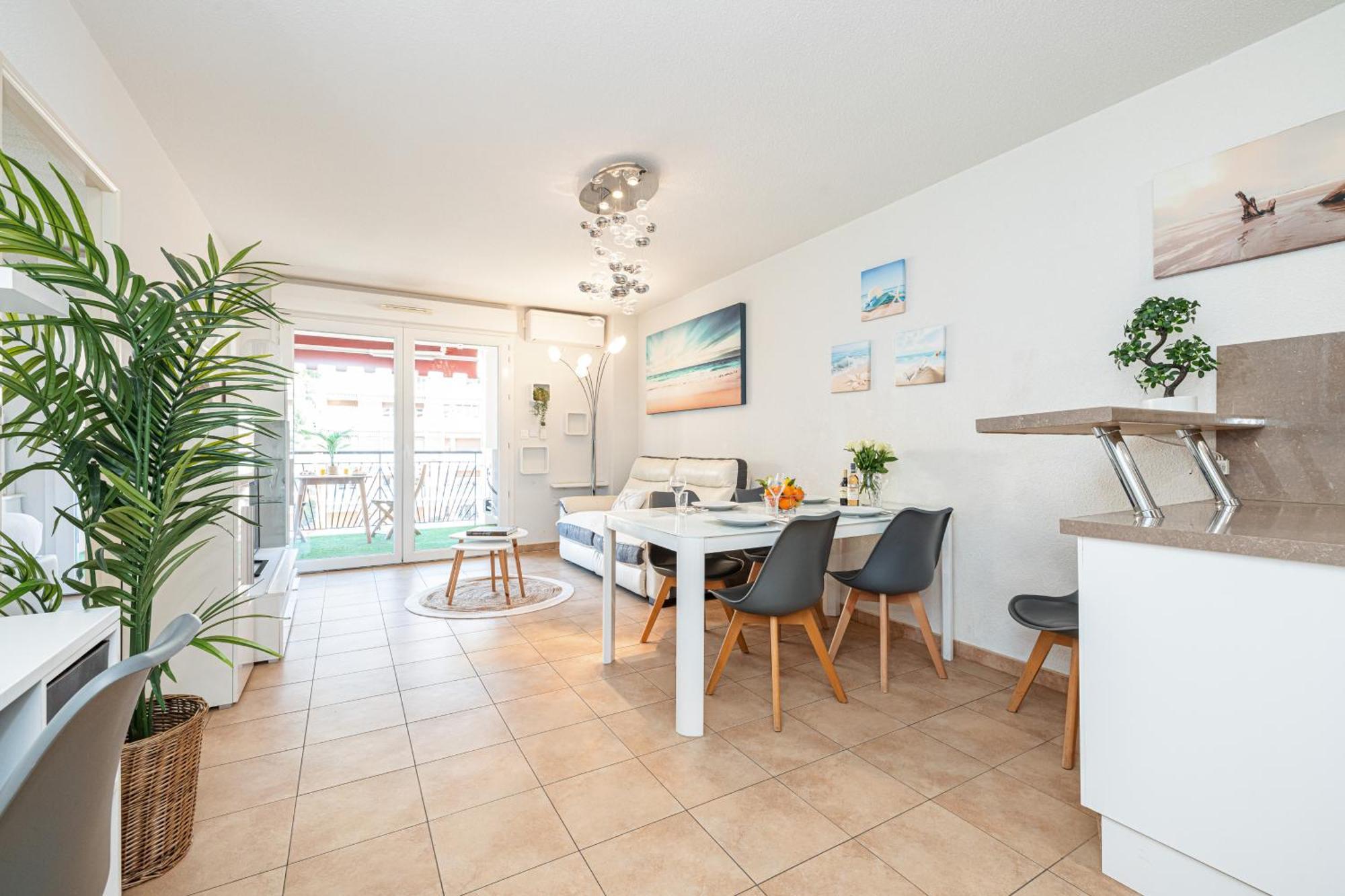 Intercontinental Superbe Appartement Avec Piscine Menton Exterior foto