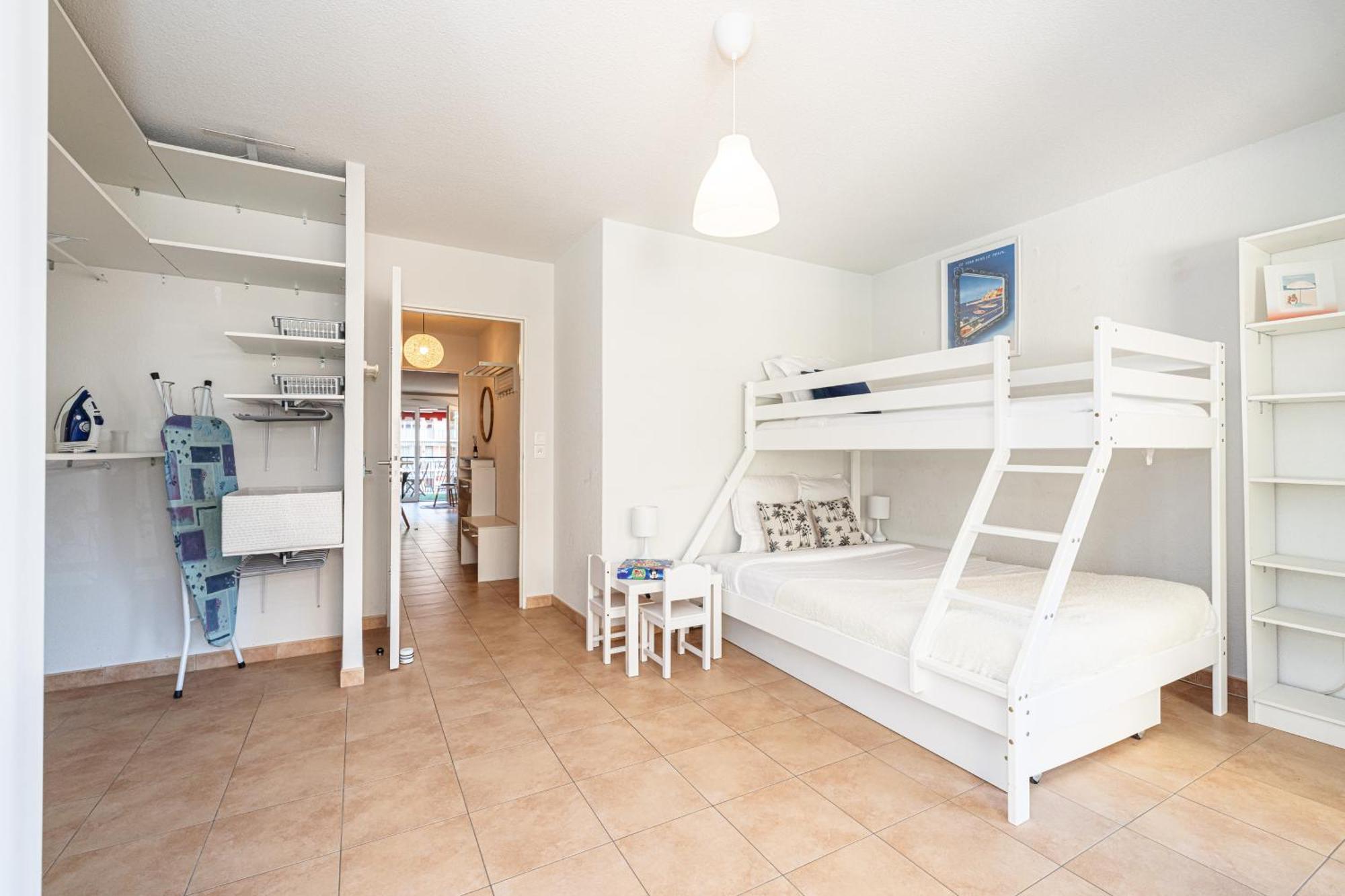 Intercontinental Superbe Appartement Avec Piscine Menton Exterior foto