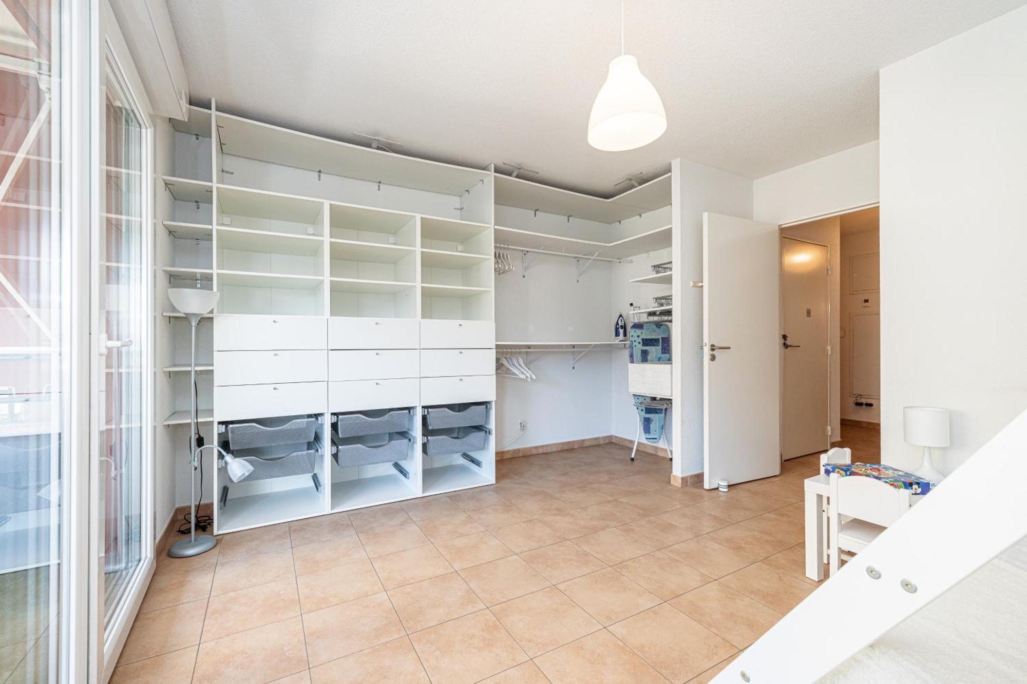 Intercontinental Superbe Appartement Avec Piscine Menton Exterior foto
