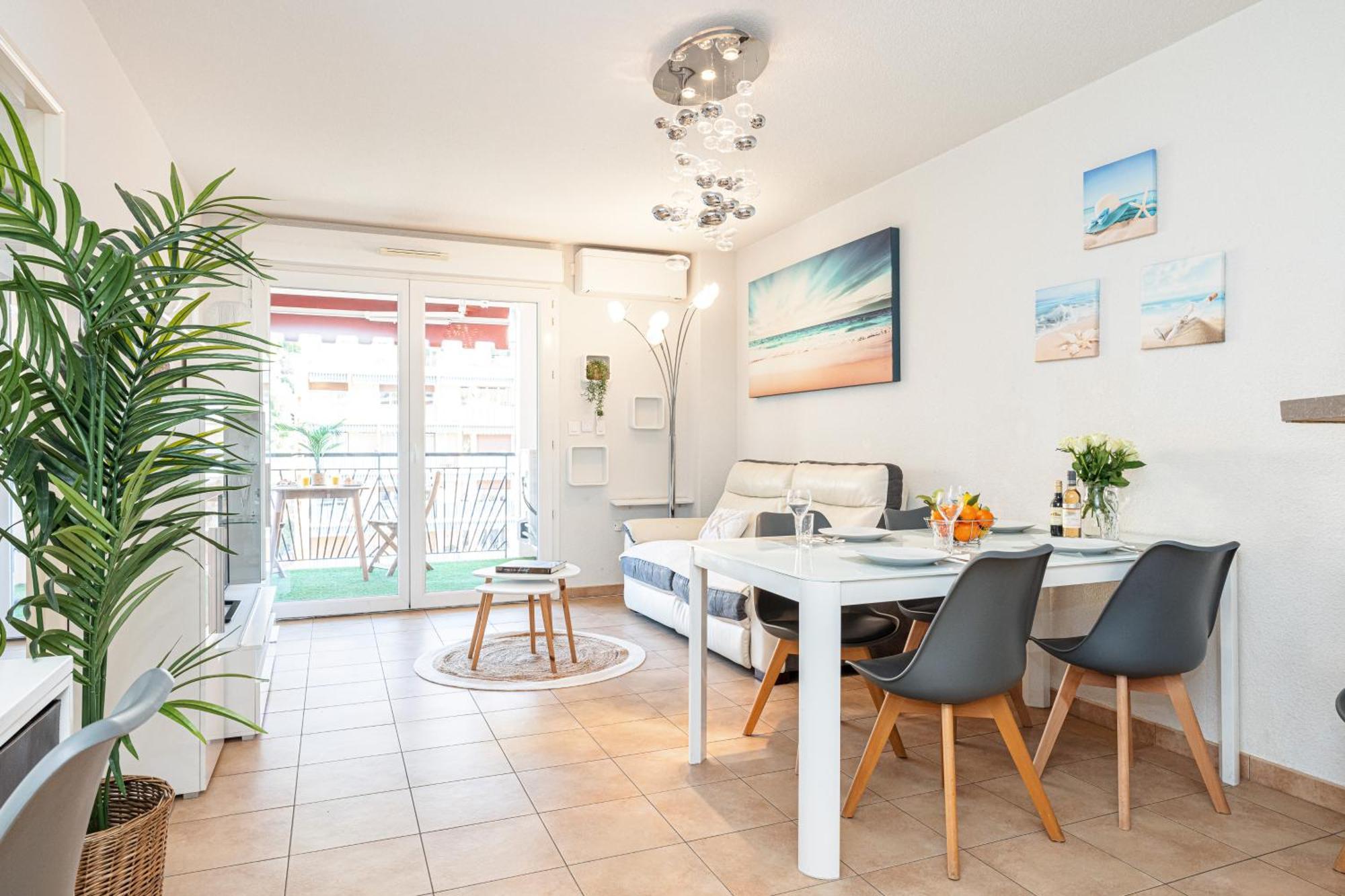 Intercontinental Superbe Appartement Avec Piscine Menton Exterior foto